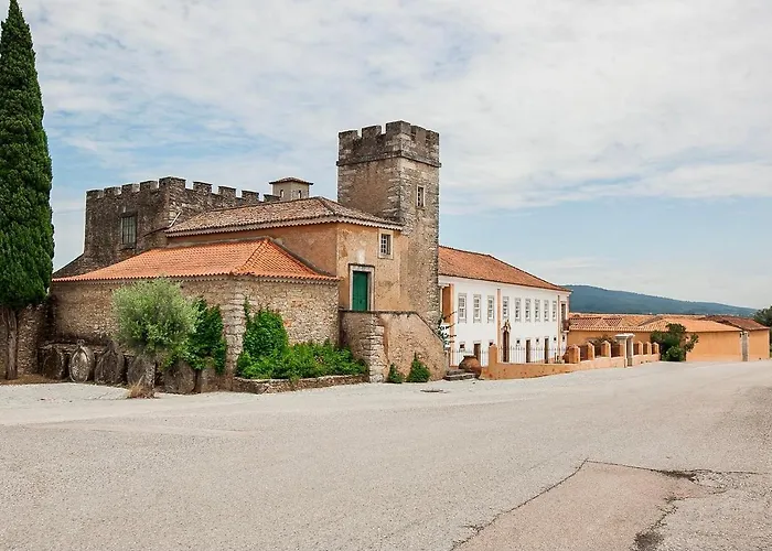 Quinta Da Cortiça - Casa Da Torre Albergue Alvaiázere