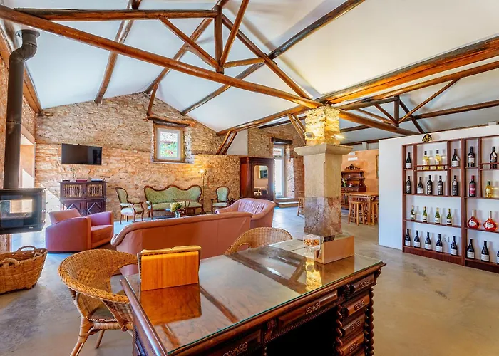 Quinta Da Cortiça - Casa Da Torre Albergue Alvaiázere